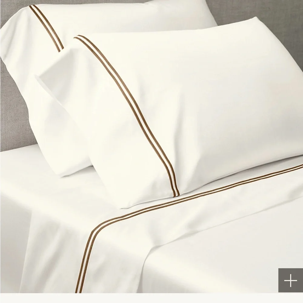 Restoration Hardware Italian Ivory Hotel Satin Queen Flat Sheet
